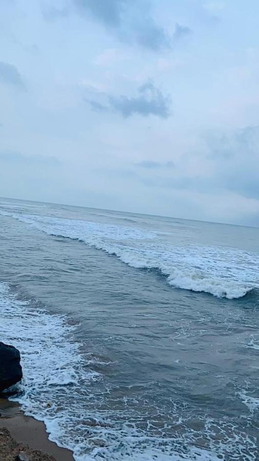 Catch A Wave Hotel Mahabalipuram Bagian luar foto